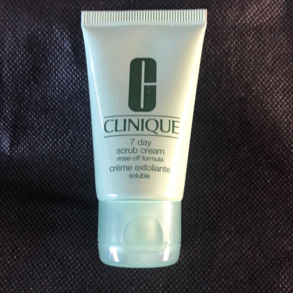 CLINIQUE 7 DAY SCRUB CREAM EXFOLIATE